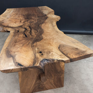 High-Quality Bastonge English Walnut Solid Wood Live Edge Dining Table